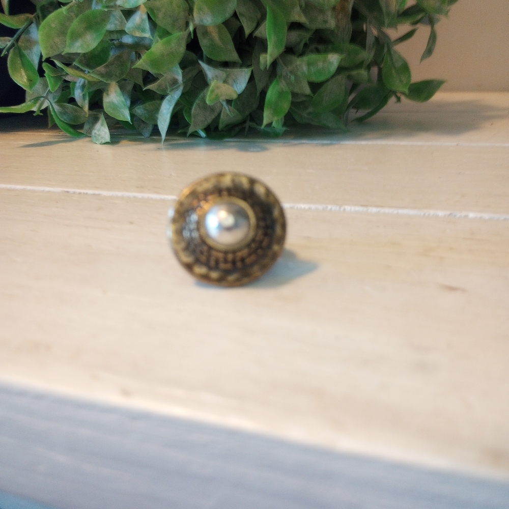 Premier Designs Gladiator Shield Ring Discontinue… - image 2